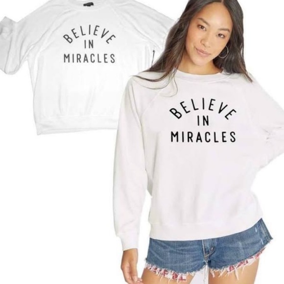 Wildfox Tops - WILDFOX BELIEVE IN MIRACLES BAGGY BEACH JUMPER PULLOVER SWEATSHIRT WHITE CREAM S